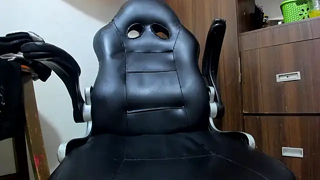 miss bigcockts online show from March 2026 10:08:02 AM