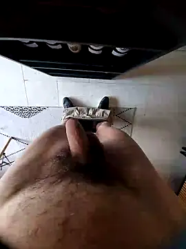 Henz007 online show from October 2025 04:19:02 PM