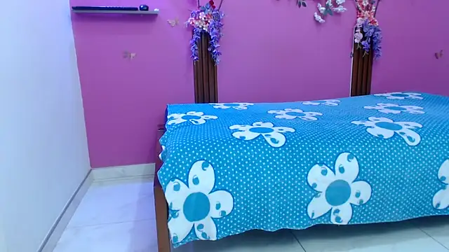 skinnybarbie022 online show from April 2026 12:06:02 AM