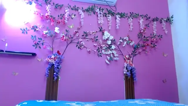 skinnybarbie022 online show from April 2026 12:50:02 AM