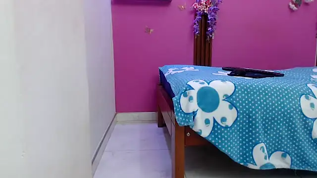skinnybarbie022 online show from June 2026 12:37:01 AM