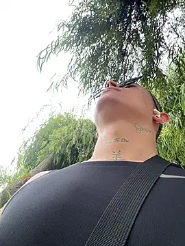 Kurtxxx22 online show from April 2026 07:43:02 PM