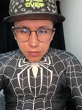 Kurtxxx22 online show from December 2025 03:22:02 AM