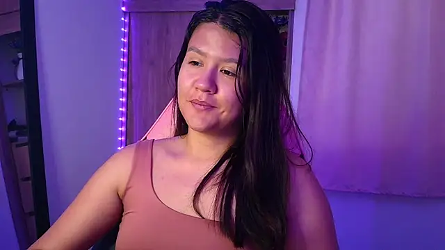 Oliviawatson1 online show from March 2026 12:32:01 PM