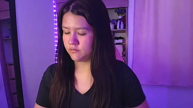 Snapshot of Oliviawatson1 chatting on July 2026 11:54:01 AM Oliviawatson1 online show from July 2026 11:54:01 AM