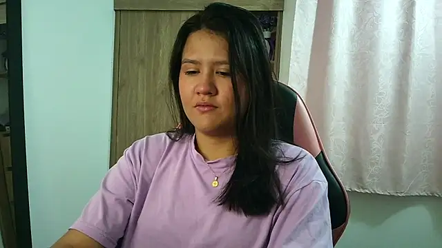 Oliviawatson1 online show from January 2026 12:31:02 PM