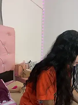 samanthadeluxe1 online show from October 2025 10:44:01 PM