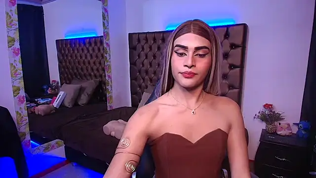lailahdark online show from May 2026 02:30:01 AM