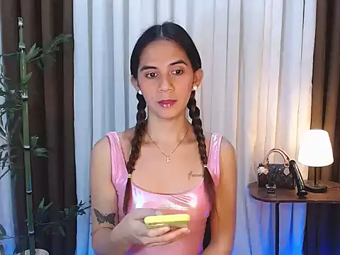 xPrecuioseChesca online show from November 2025 01:52:02 AM