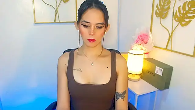 xPrecuioseChesca online show from October 2025 12:45:01 AM