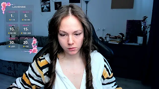 cute little ass online show from February 2026 07:19:01 AM