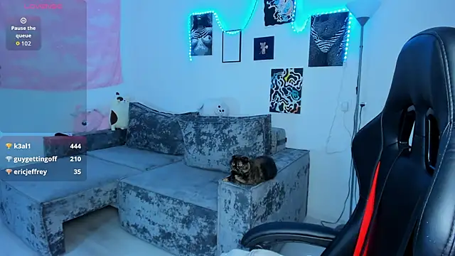 cute little ass online show from September 2025 12:09:02 AM