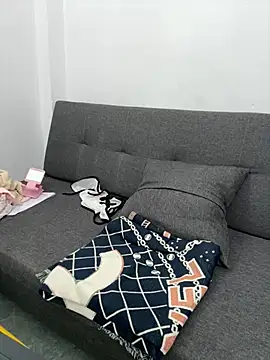 hoanghoangli online show from May 2026 01:04:01 AM