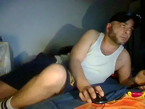 SmokedAlloy2 online show from February 2026 04:15:01 PM