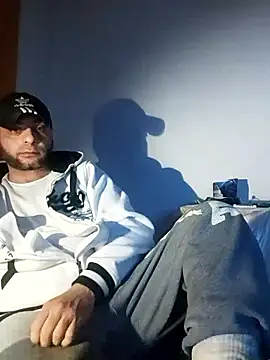 SmokedAlloy2 online show from January 2026 03:54:01 AM