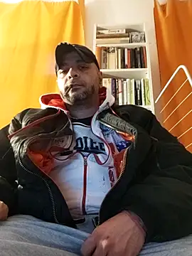 SmokedAlloy2 online show from March 2026 05:36:01 PM