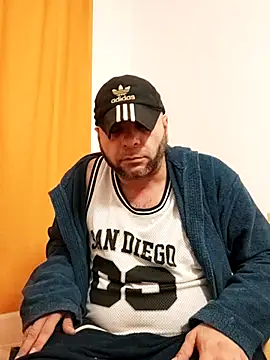 SmokedAlloy2 online show from February 2026 02:31:02 AM