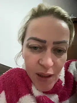 Snapshot of Alerquinasc chatting on October 2025 07:31:01 AM Alerquinasc online show from October 2025 07:31:01 AM