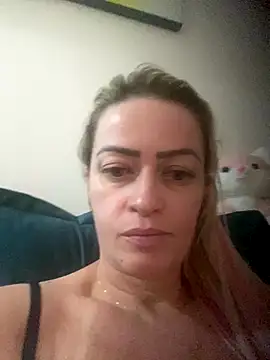 Alerquinasc online show from December 2025 06:18:02 AM