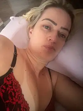 Alerquinasc online show from November 2025 05:36:02 PM