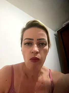 Alerquinasc online show from November 2025 06:05:01 AM