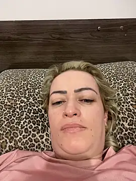 Snapshot of Alerquinasc chatting on September 2025 10:48:02 PM Alerquinasc online show from September 2025 10:48:02 PM