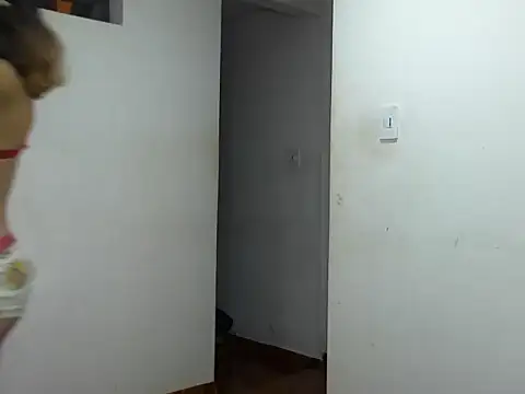 MeganAndMaxxh online show from September 2025 12:55:01 AM