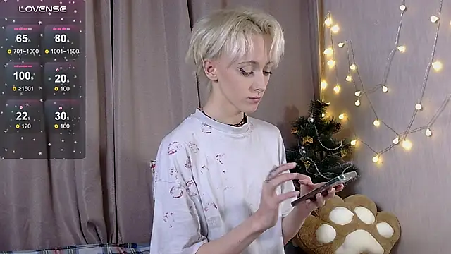 NextVibe  online show from December 2025 05:17:02 PM