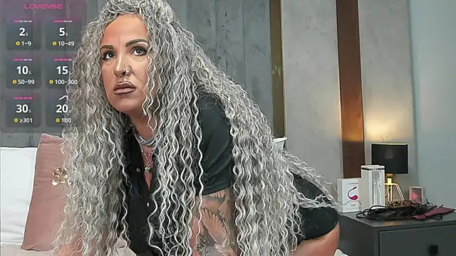 Sierra Quinn online show from February 2026 09:15:01 PM