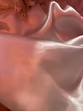 xixi2025-16 online show from February 2026 01:59:02 AM