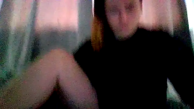 RUBY-ROSE-SWINGS online show from October 2025 09:52:01 AM