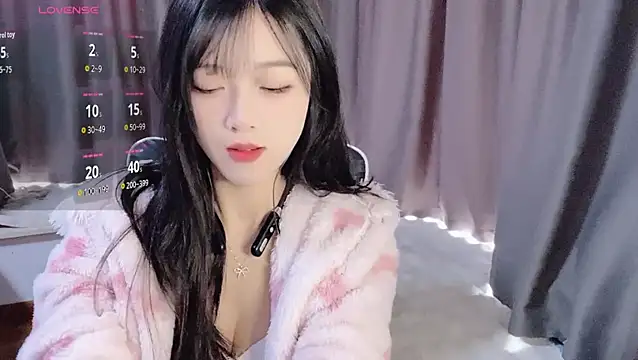 Snapshot of Cicicici-cc chatting on December 2025 03:45:02 AM Cicicici-cc online show from December 2025 03:45:02 AM