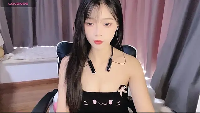 Snapshot of Cicicici-cc chatting on October 2025 02:34:02 AM Cicicici-cc online show from October 2025 02:34:02 AM