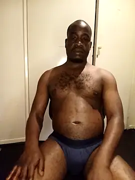 WaiterZim online show from October 2025 08:21:01 PM