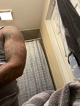 StandOnthatboy online show from November 2025 12:53:01 PM