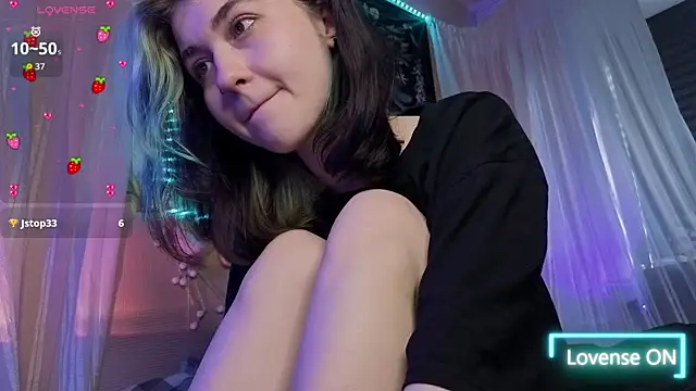 Snapshot of Miko_Meow chatting on June 2026 03:34:02 PM Miko Meow online show from June 2026 03:34:02 PM