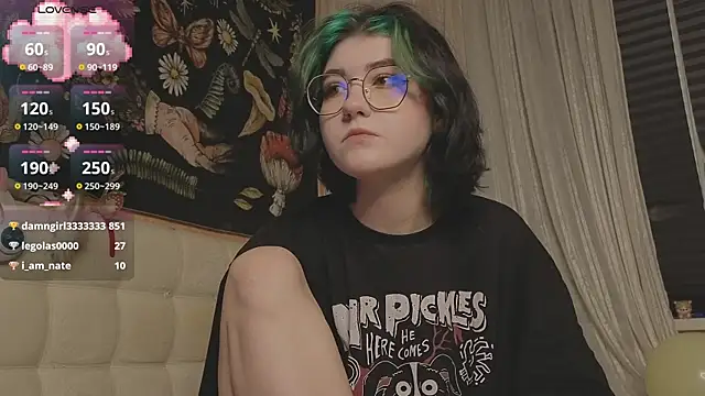 Snapshot of Miko_Meow chatting on October 2025 01:33:02 PM Miko Meow online show from October 2025 01:33:02 PM