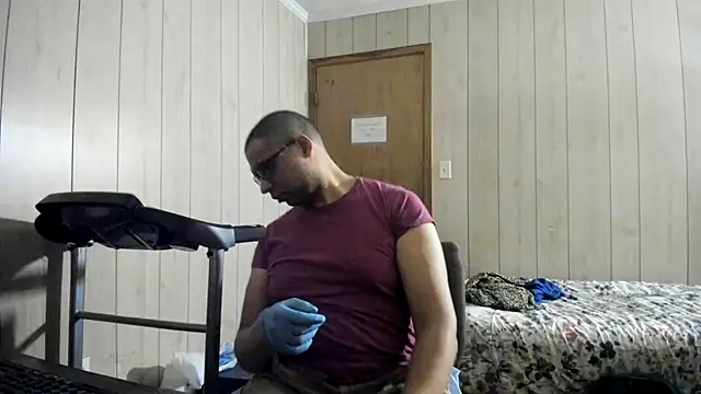 NaturalBeautyQueen online show from June 2026 12:43:01 PM