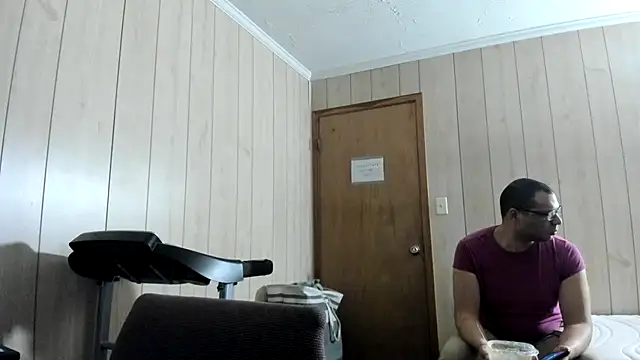 NaturalBeautyQueen online show from July 2026 11:25:02 AM