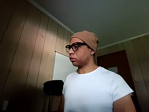 NaturalBeautyQueen online show from September 2025 01:49:02 PM