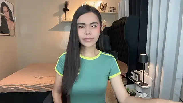 Snapshot of Princess_Material chatting on June 2026 07:13:02 AM Princess Material online show from June 2026 07:13:02 AM