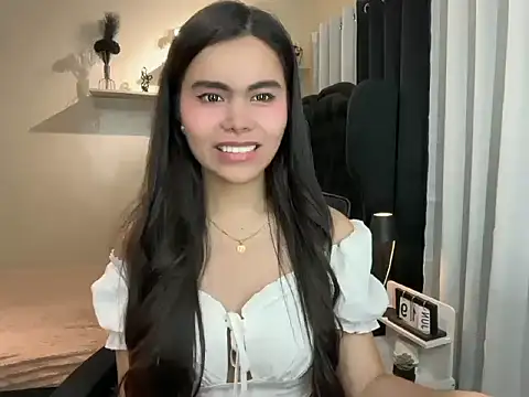 Snapshot of Princess_Material chatting on June 2026 04:01:02 PM Princess Material online show from June 2026 04:01:02 PM