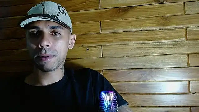 Snapshot of allanjones15 chatting on September 2025 11:53:01 PM allanjones15 online show from September 2025 11:53:01 PM