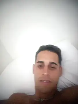 QUIEROFOLLARTEDUR online show from December 2025 12:16:01 PM