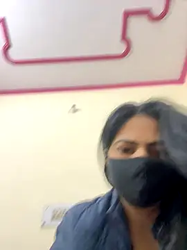 SashaPatel online show from December 2025 02:12:01 AM