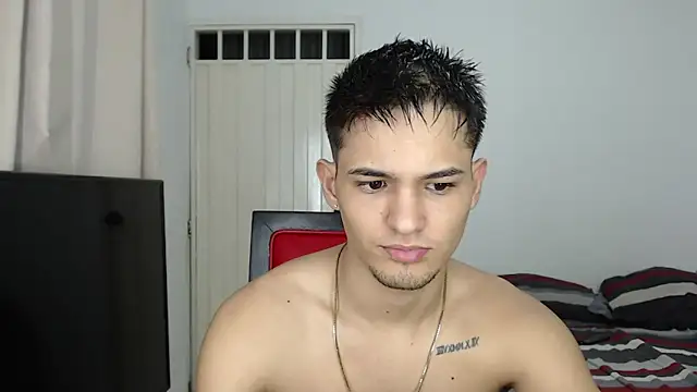 Snapshot of Alex_mojica chatting on November 2025 07:41:01 AM Alex mojica online show from November 2025 07:41:01 AM