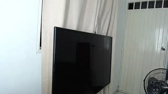 Alex mojica online show from October 2025 05:53:01 AM