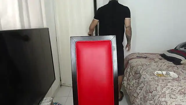 Snapshot of Alex_mojica chatting on October 2025 06:12:01 AM Alex mojica online show from October 2025 06:12:01 AM