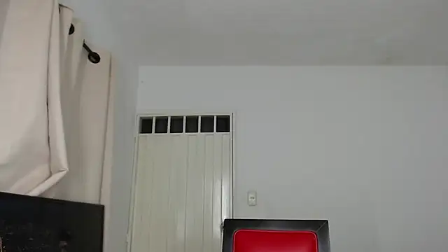 Alex mojica online show from October 2025 06:15:01 AM