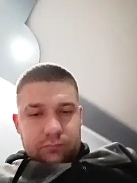 Mumuska online show from November 2025 04:44:02 PM